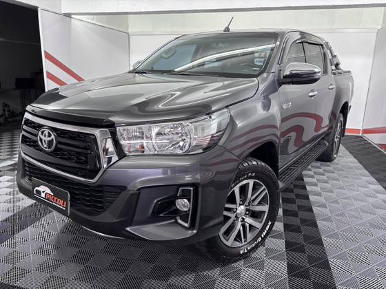TOYOTA HILUX 2.8 SRV 4X4 CD 16V DIESEL 4P AUTOMÁTICO